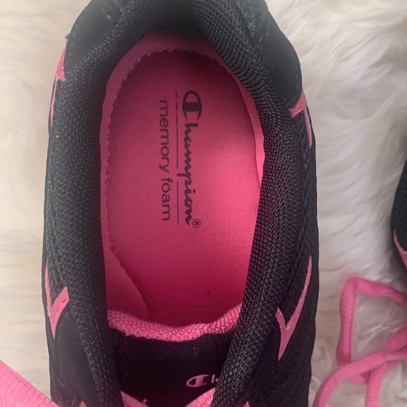 Women’s champion running shoes - Picture 5 of 5